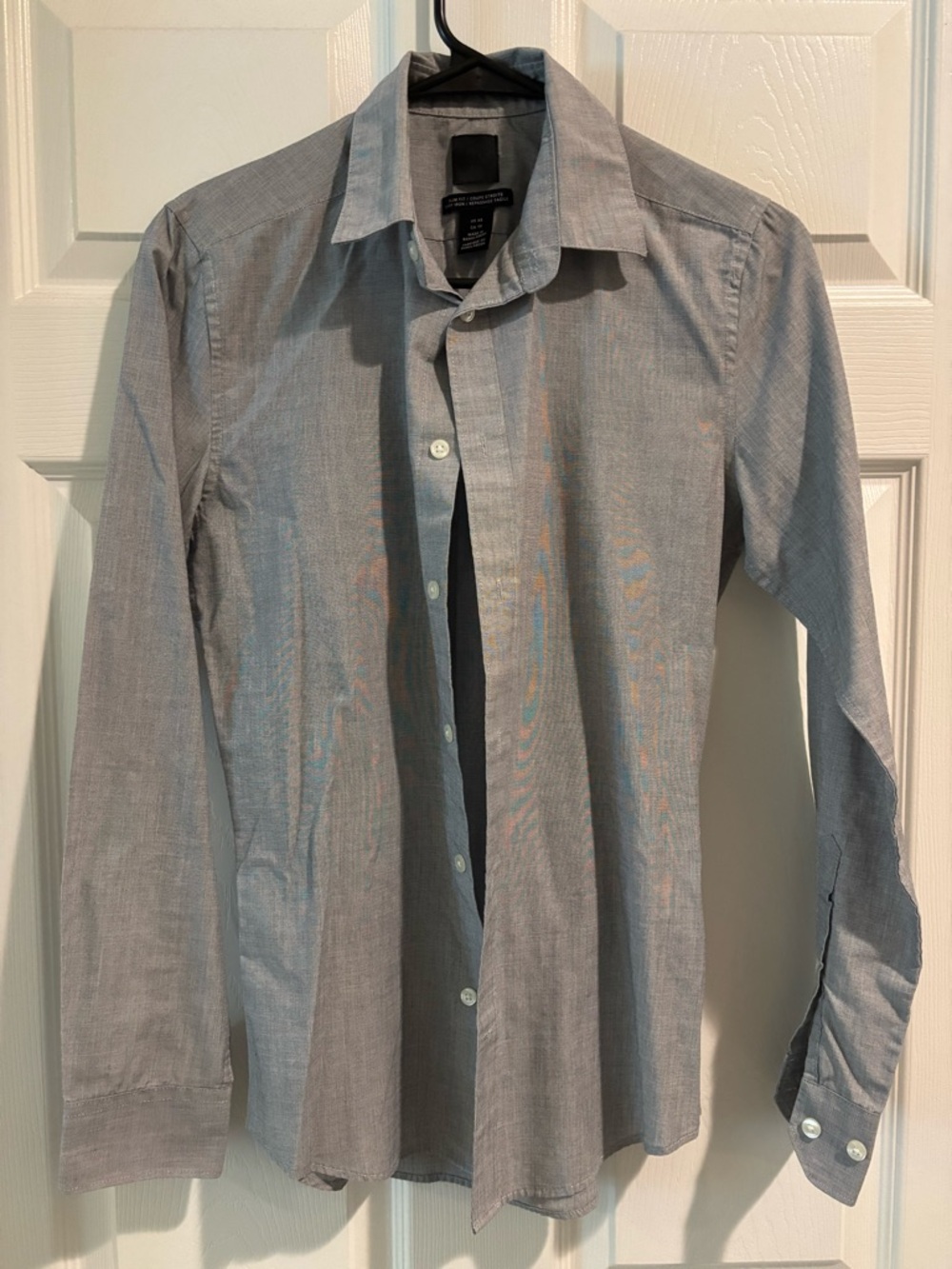 H&M Men's Light Gray Button-Up
 Shirt